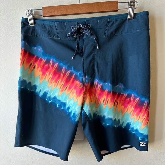Billabong Tie Dye Board Shorts - Picture 1 of 3